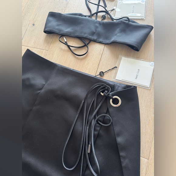 Fanci Club Set - U Up Send Pic top / Demure skirt - Picture 2 of 6